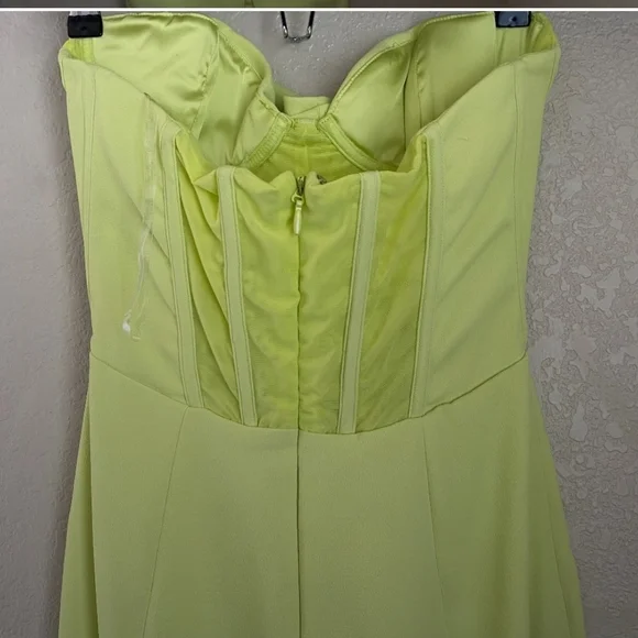 House of CB Olive Midi Dress - Picture 4 of 12